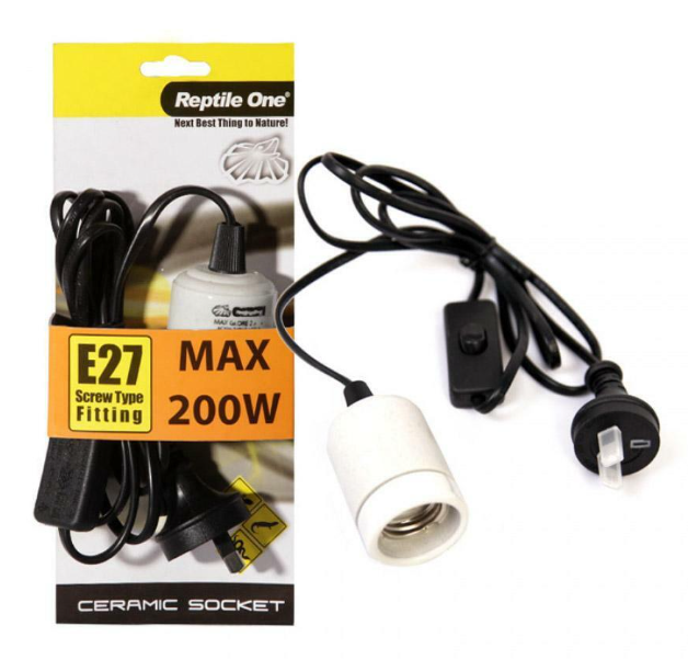 REPTILE ONE HEAT LAMP SOCKET 200W